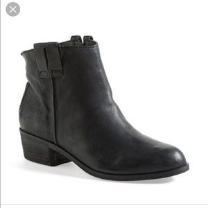 Great Condition Sam Edelman James Leather Booties